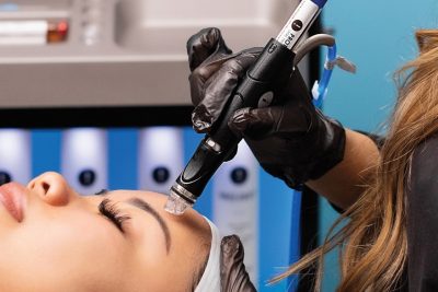 hydrafacial-procedure-2 hydrafacial-procedure-2